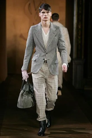 Look 18